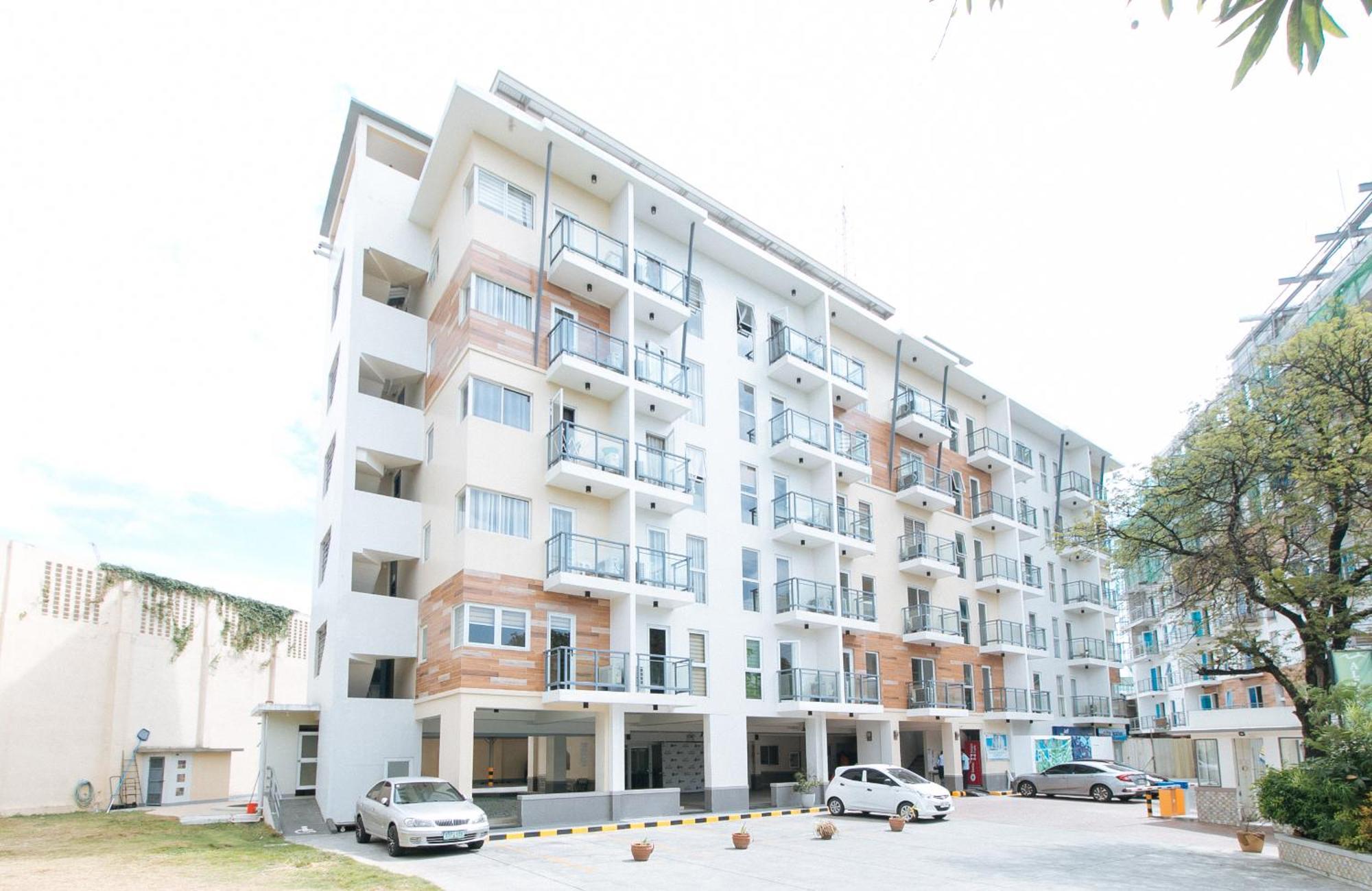 Reddoorz Plus At Alpina Heights Paranaque Paranaque City Exterior foto