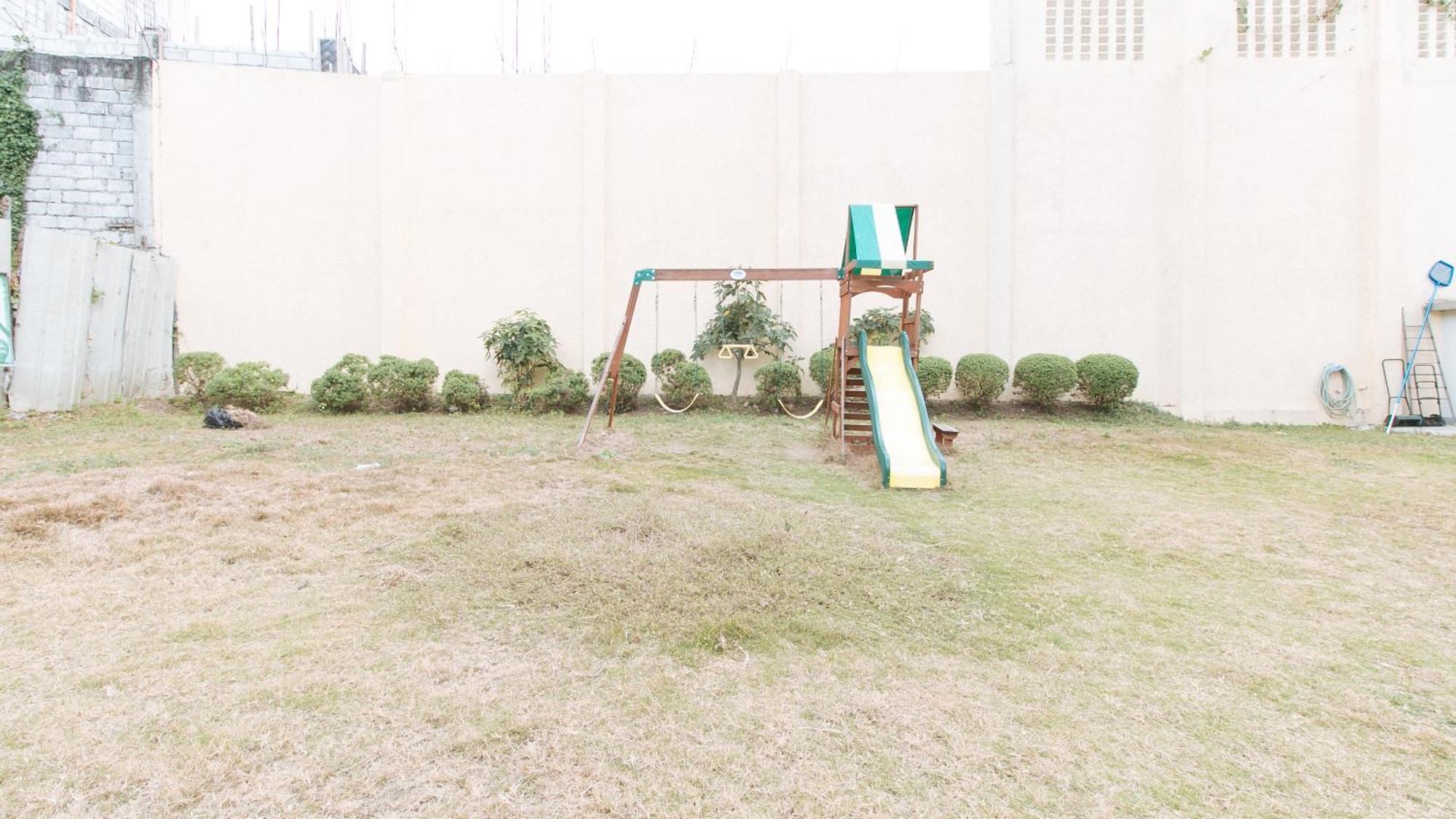 Reddoorz Plus At Alpina Heights Paranaque Paranaque City Exterior foto